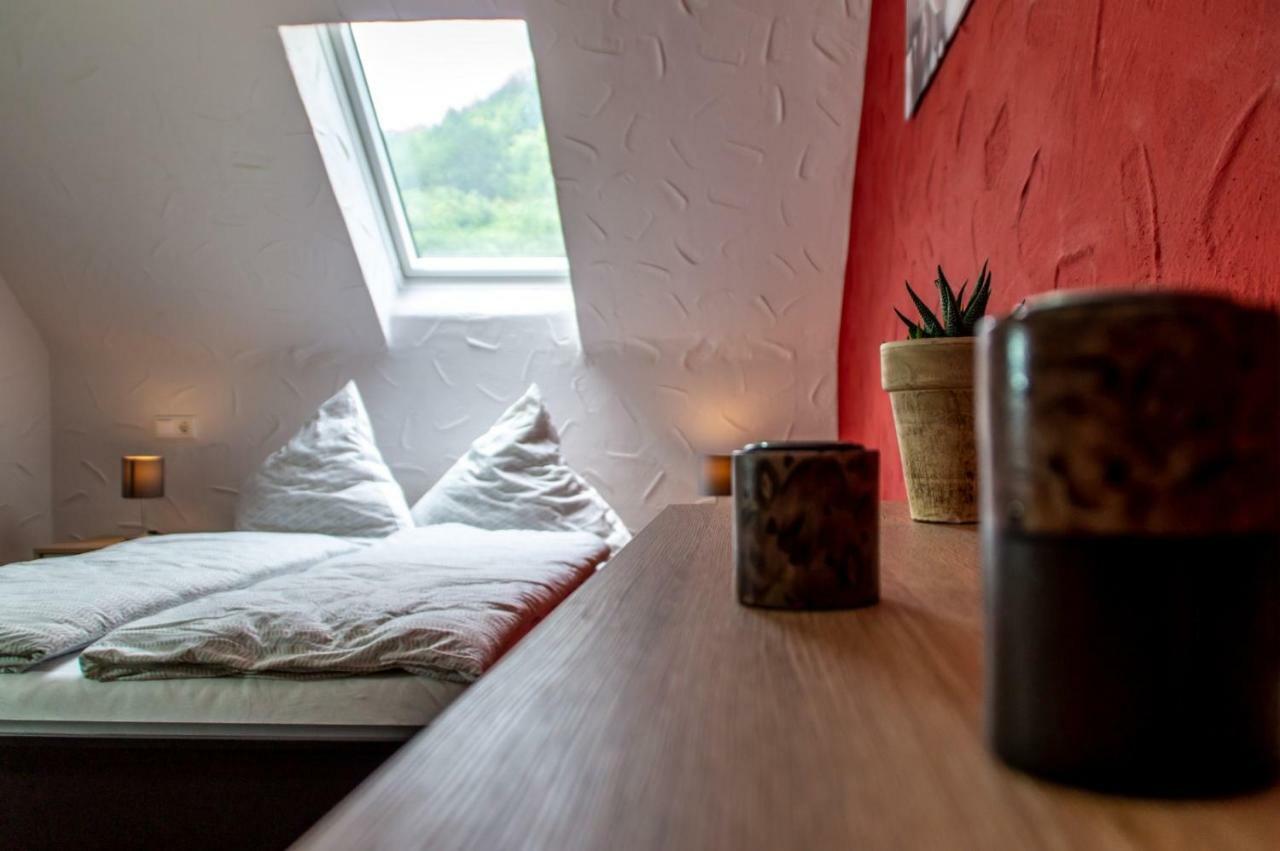 Moselglueck Apartamento Sankt Aldegund Exterior foto