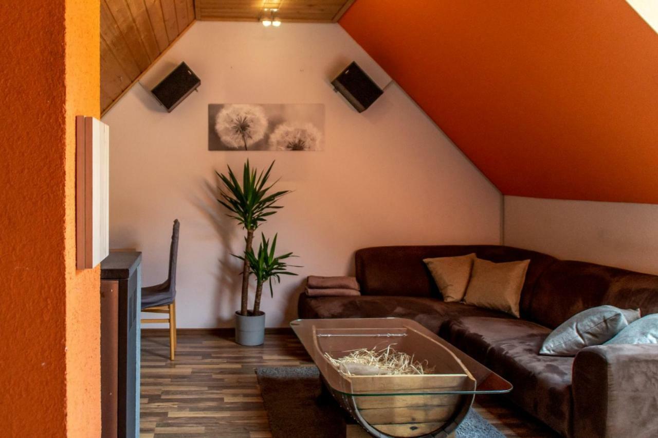 Moselglueck Apartamento Sankt Aldegund Exterior foto